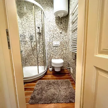 Delux Apartment *